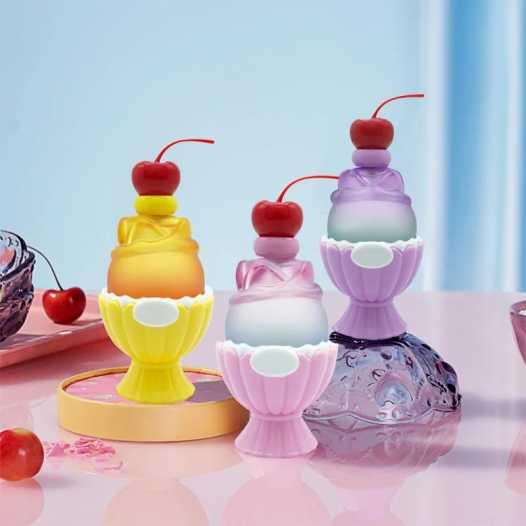 Floral Fruity Women Perfume,Strawberry/Blackcurrant/Jasmine/Apple Blossom Fragrance,Citrus/Woody Scent,Musk/Amber Body Spray