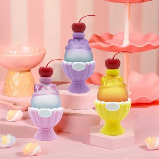 Floral Fruity Women Perfume,Strawberry/Blackcurrant/Jasmine/Apple Blossom Fragrance,Citrus/Woody Scent,Musk/Amber Body Spray
