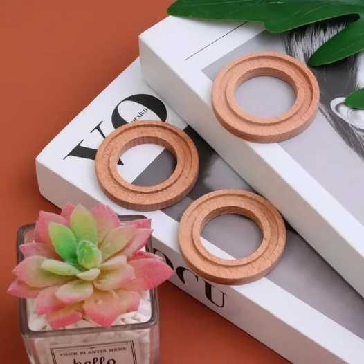 Wooden Car Aromatherapy Ornament Car Interior Odor Removal Essential Oil Diffuser Air Freshener Absorb Perfume Beech Wood Tablet